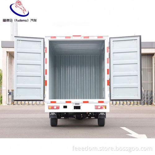 Van For Sale Gio Handsomeship Pure Electric Cargo Vehicle  High-Speed Electric Vehicles